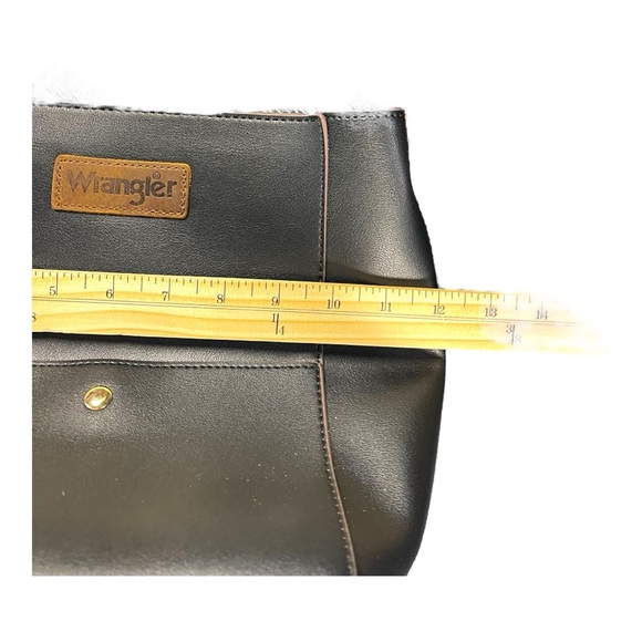 Stylish Wrangler Faux Leather 3-Piece Set - Brand New with Tags - Picture 9 of 12